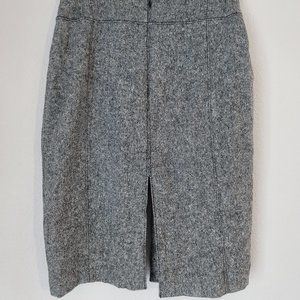 Express Design Studio - Size 6 - Pencil Skirt